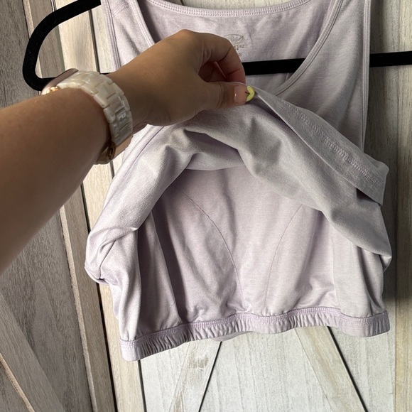 Light purple athletic crop Tank Top - Picture 6 of 7